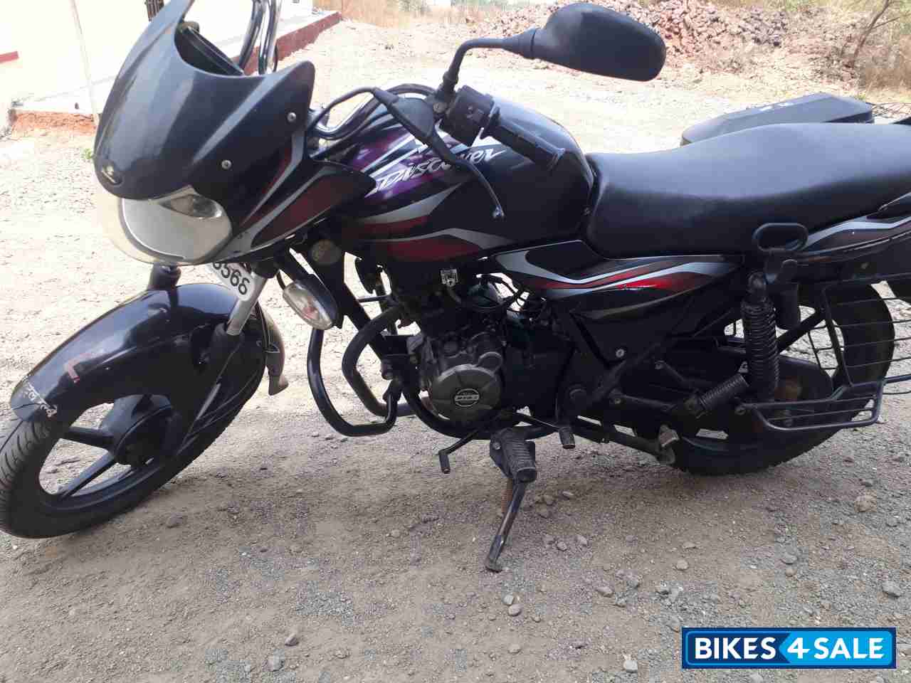 discover 100cc red colour