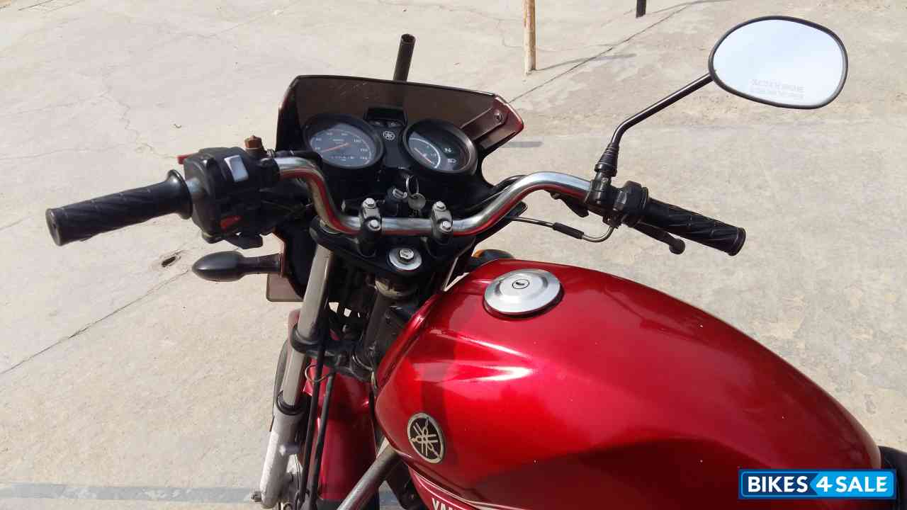 Red Yamaha Libero G5 Red Yamaha Libero G5