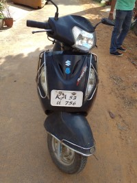 Black Suzuki Access 125