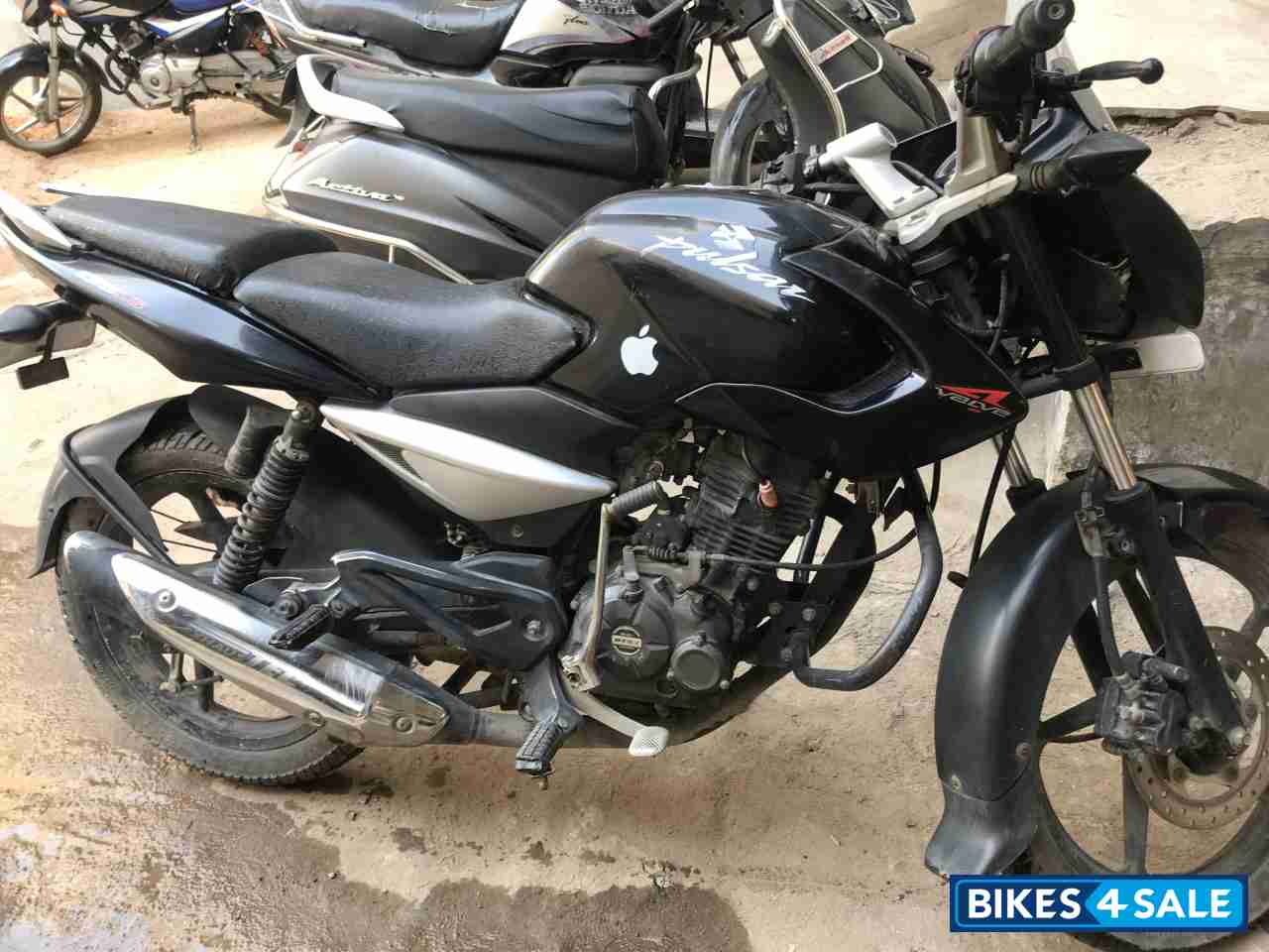 Black Bajaj Pulsar 135LS