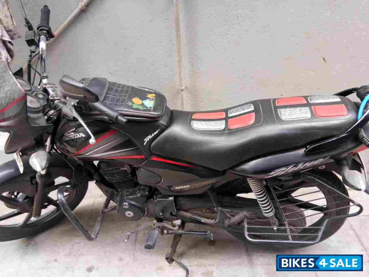 Black Honda Shine Black Honda Shine