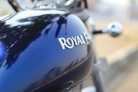 Blue Royal Enfield Thunderbird 350