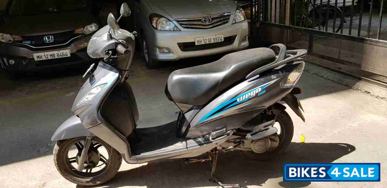Grey TVS Wego