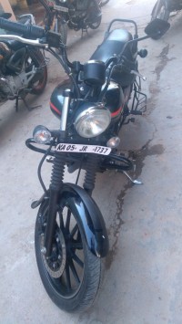 Bajaj Avenger Street 220 2015 Model