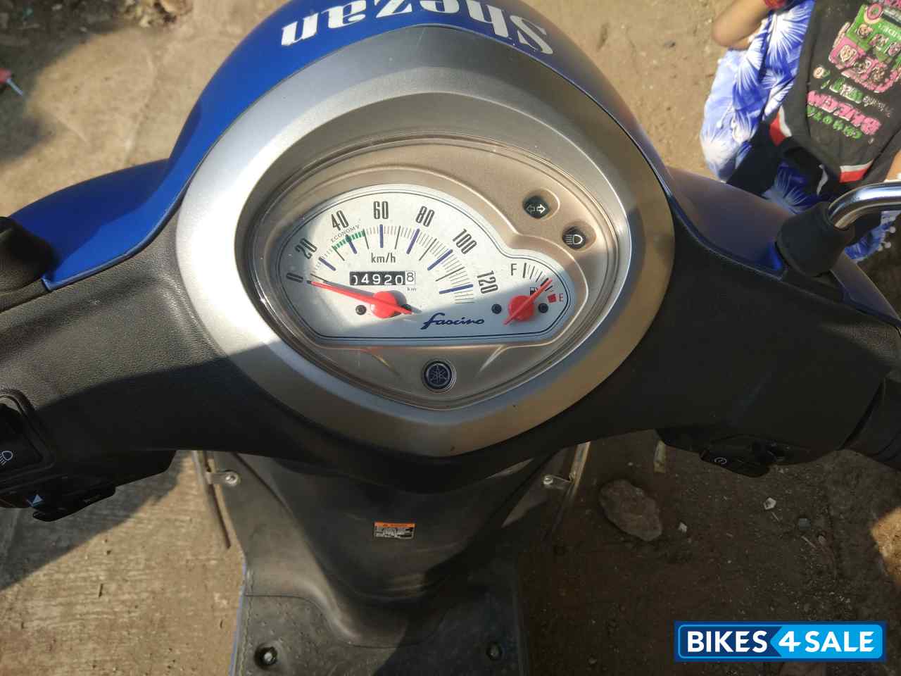 Mat Blue Yamaha Fascino