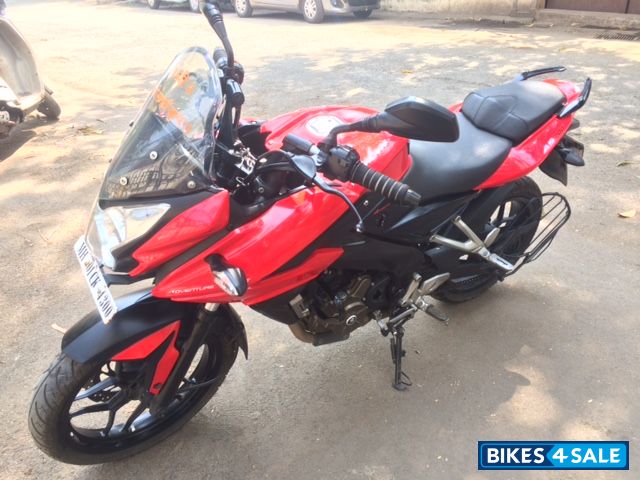 Red Bajaj Pulsar AS 200