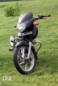 Black Bajaj Pulsar 150 DTSi