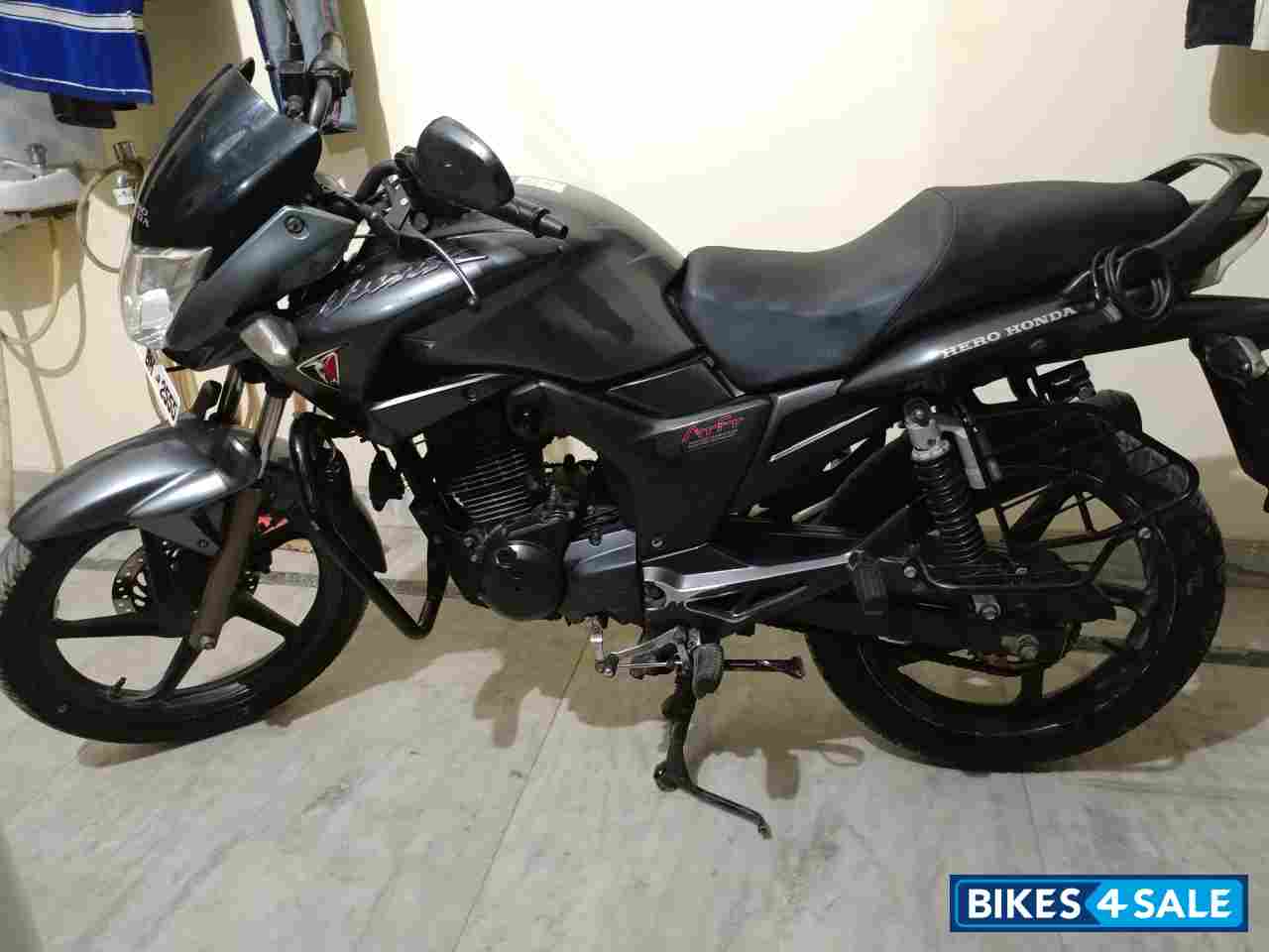 Grey Hero Hunk Grey Hero Hunk