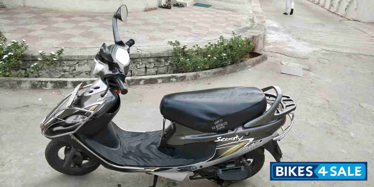 Black TVS Scooty Pep Plus