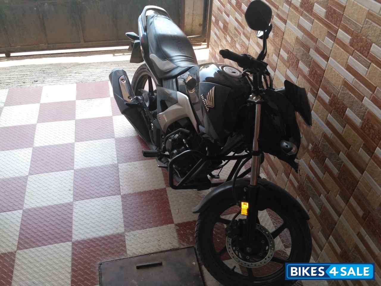 Matte Black Honda Unicorn