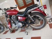 Red Royal Enfield Thunderbird TwinSpark 350
