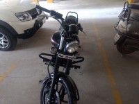 Matte Black Bajaj Avenger Street 220