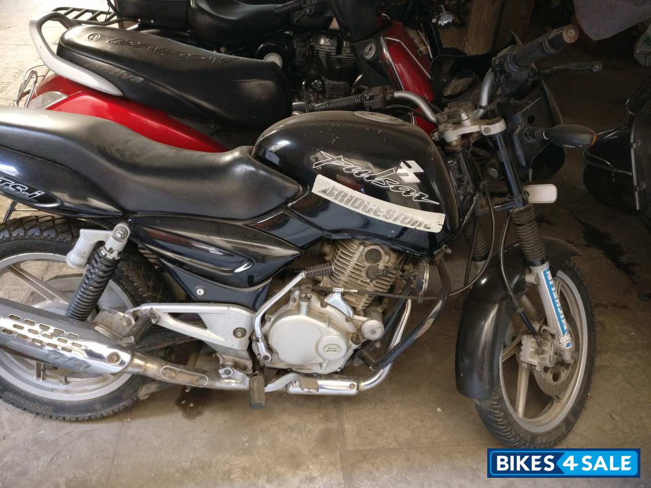 Black Bajaj Pulsar 150 DTSi