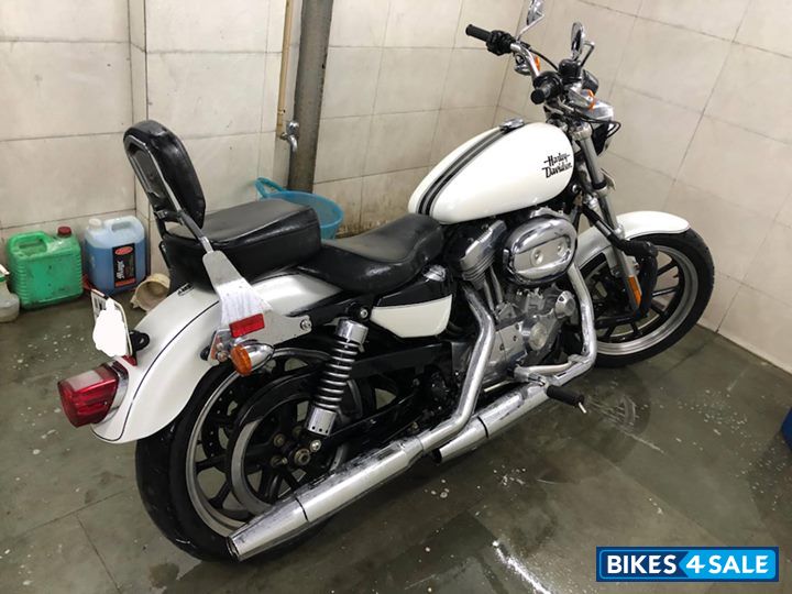 Customised White Harley Davidson Superlow