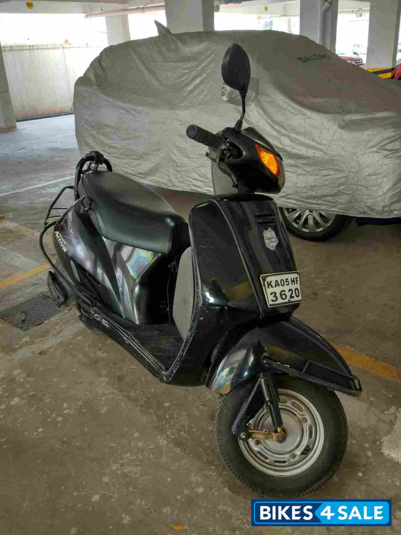 Black Honda Activa