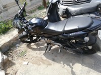 Black Bajaj Pulsar 135LS