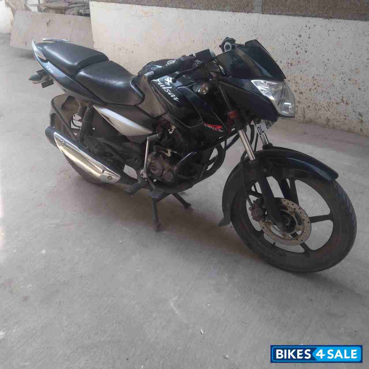 Black Bajaj Pulsar 135LS