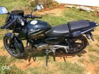 Black Bajaj Pulsar 180 DTSi