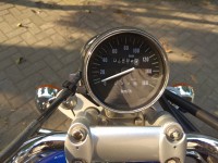 Blue Bajaj Avenger 220 DTS-i