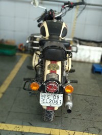 Tan Royal Enfield Classic 500