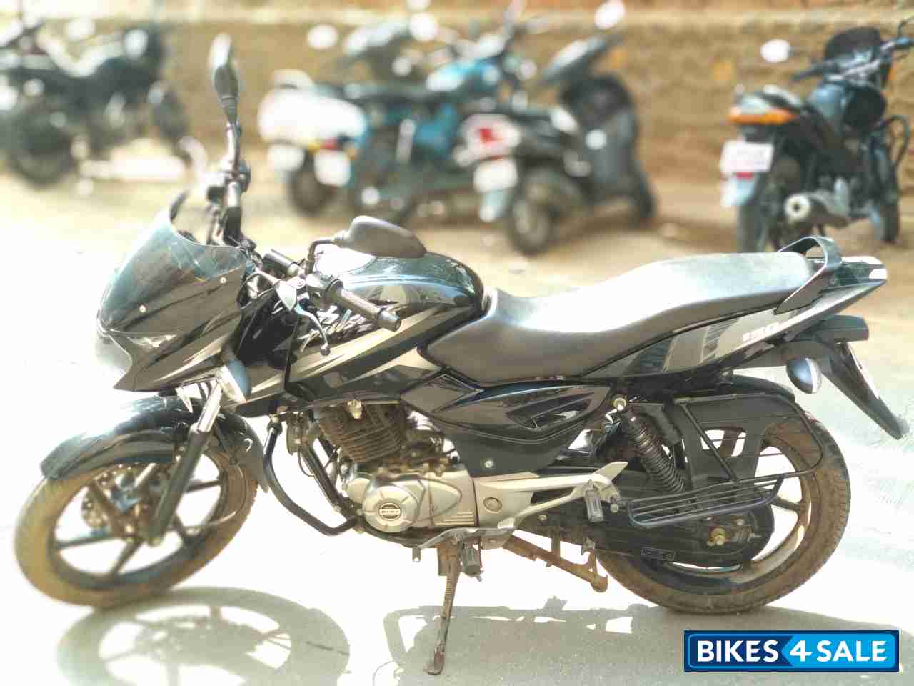 Black Bajaj Pulsar 150 DTSi