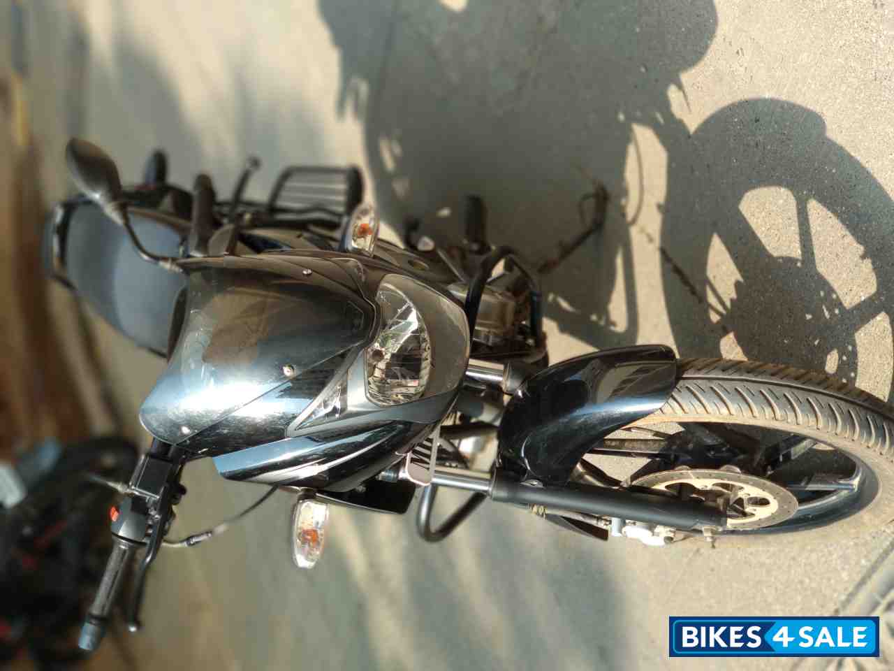 Black Bajaj Pulsar 150 DTSi