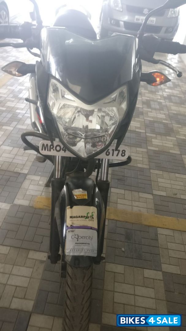 Black Bajaj Pulsar 135LS