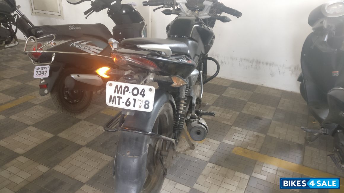 Black Bajaj Pulsar 135LS