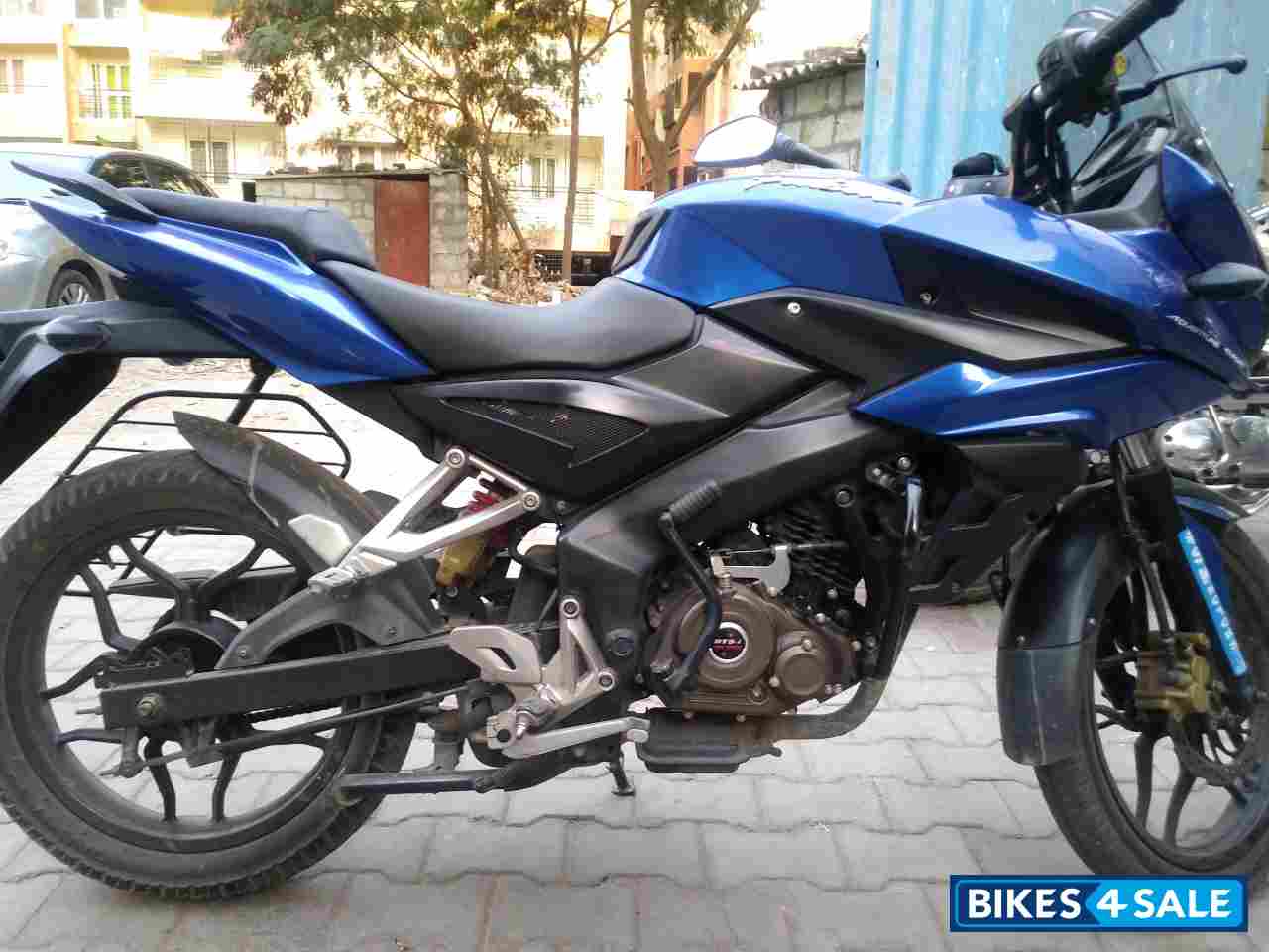 Glacier Blue Bajaj Pulsar AS 150 Glacier Blue Bajaj Pulsar AS 150
