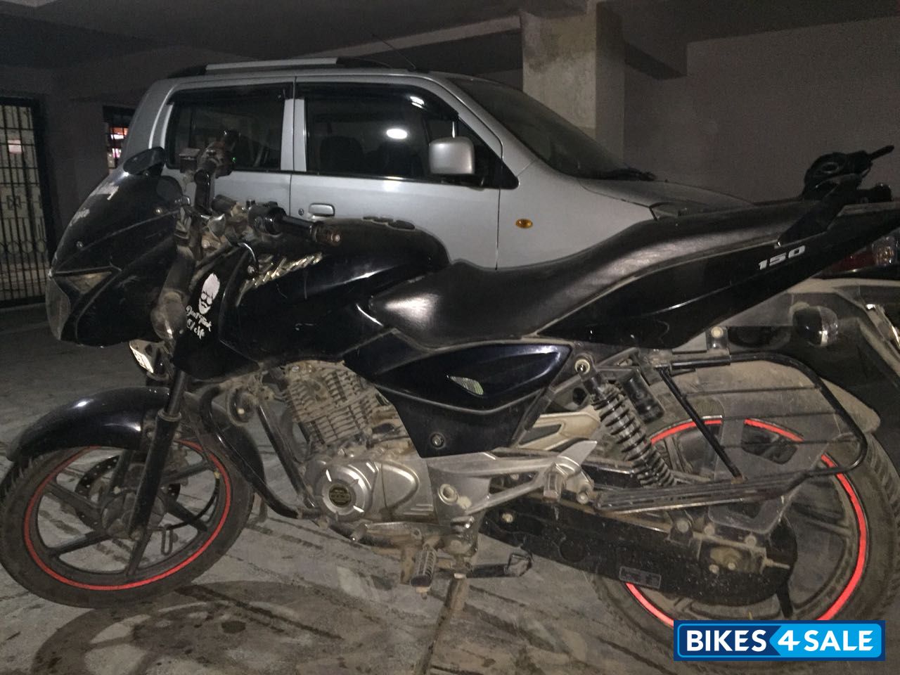 Black Bajaj Pulsar 150 DTSi