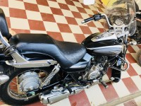 Black Bajaj Avenger Cruise 220