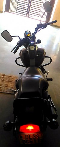 Black Bajaj Avenger Street 220
