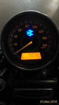 Black Bajaj Avenger Street 220