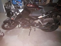 Black KTM Duke 200