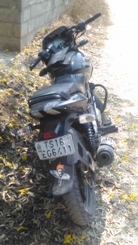 Black Bajaj Pulsar 150 DTSi
