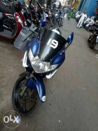 White Modified Hero Karizma ZMR
