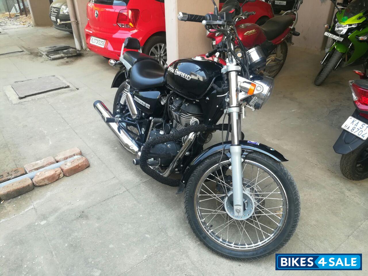 Flicker Black Royal Enfield Thunderbird 500