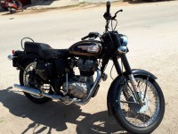 Black Royal Enfield Bullet 350 Twinspark