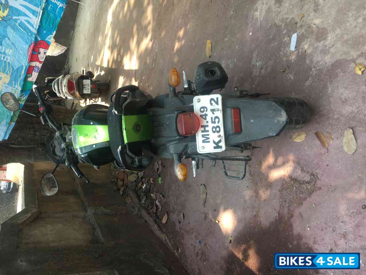 Green Black Yamaha FZ-S