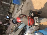 Red Honda Dream Yuga