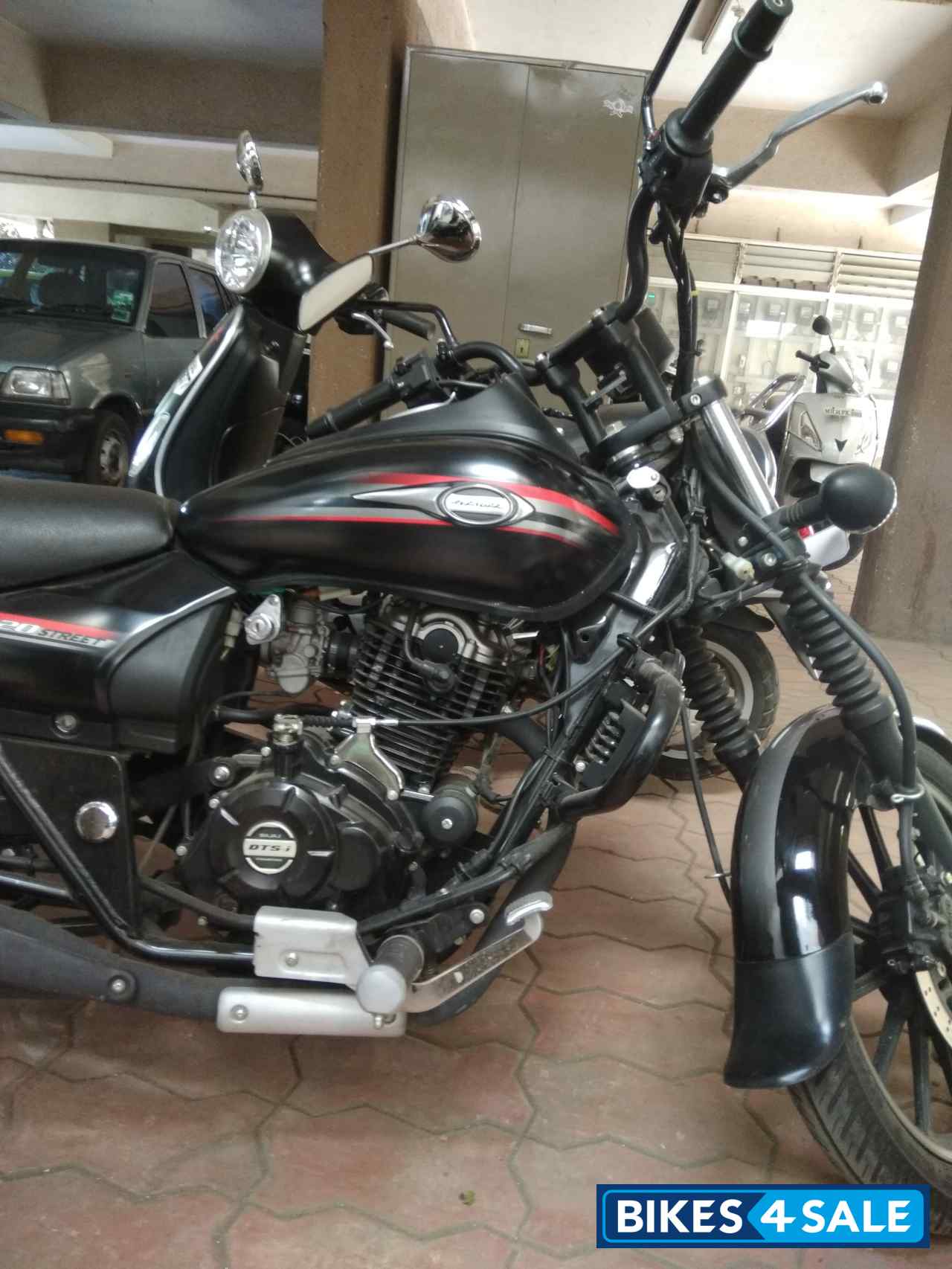 Brown Bajaj Avenger Street 220