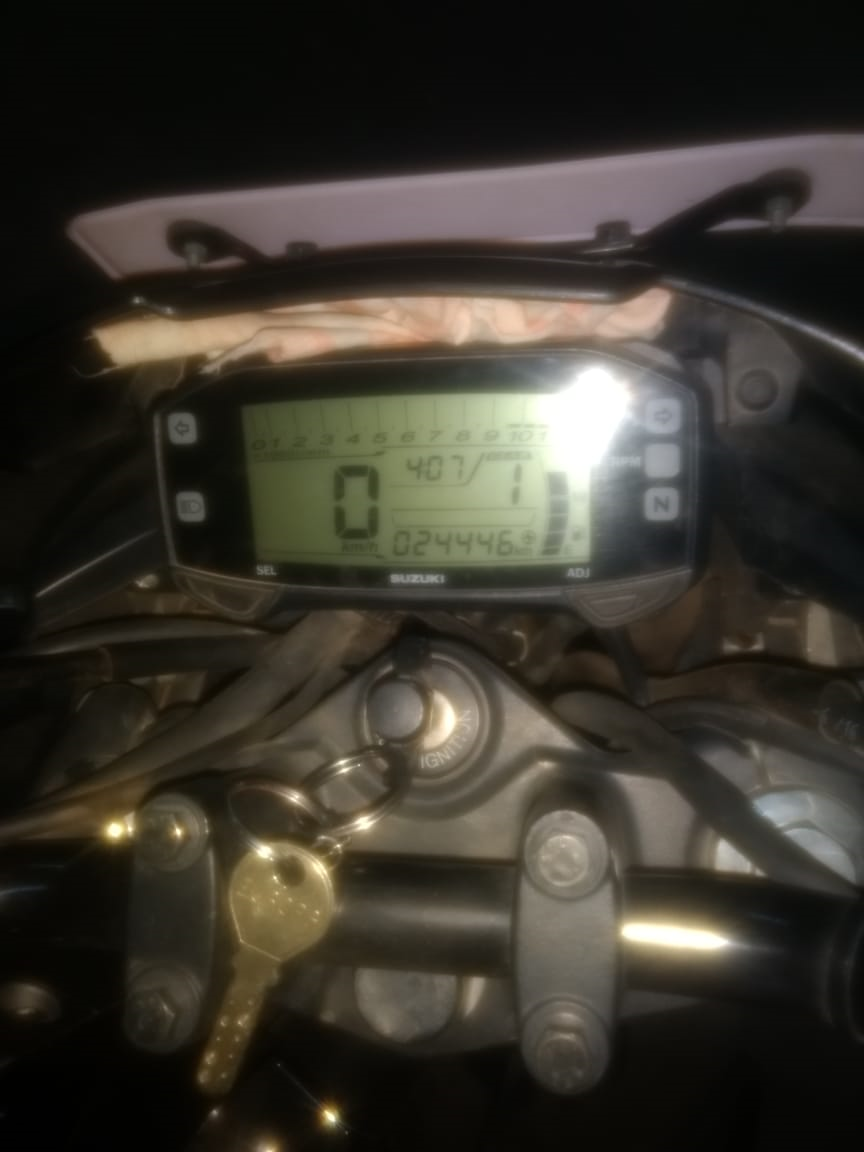 Grey Suzuki Gixxer SP