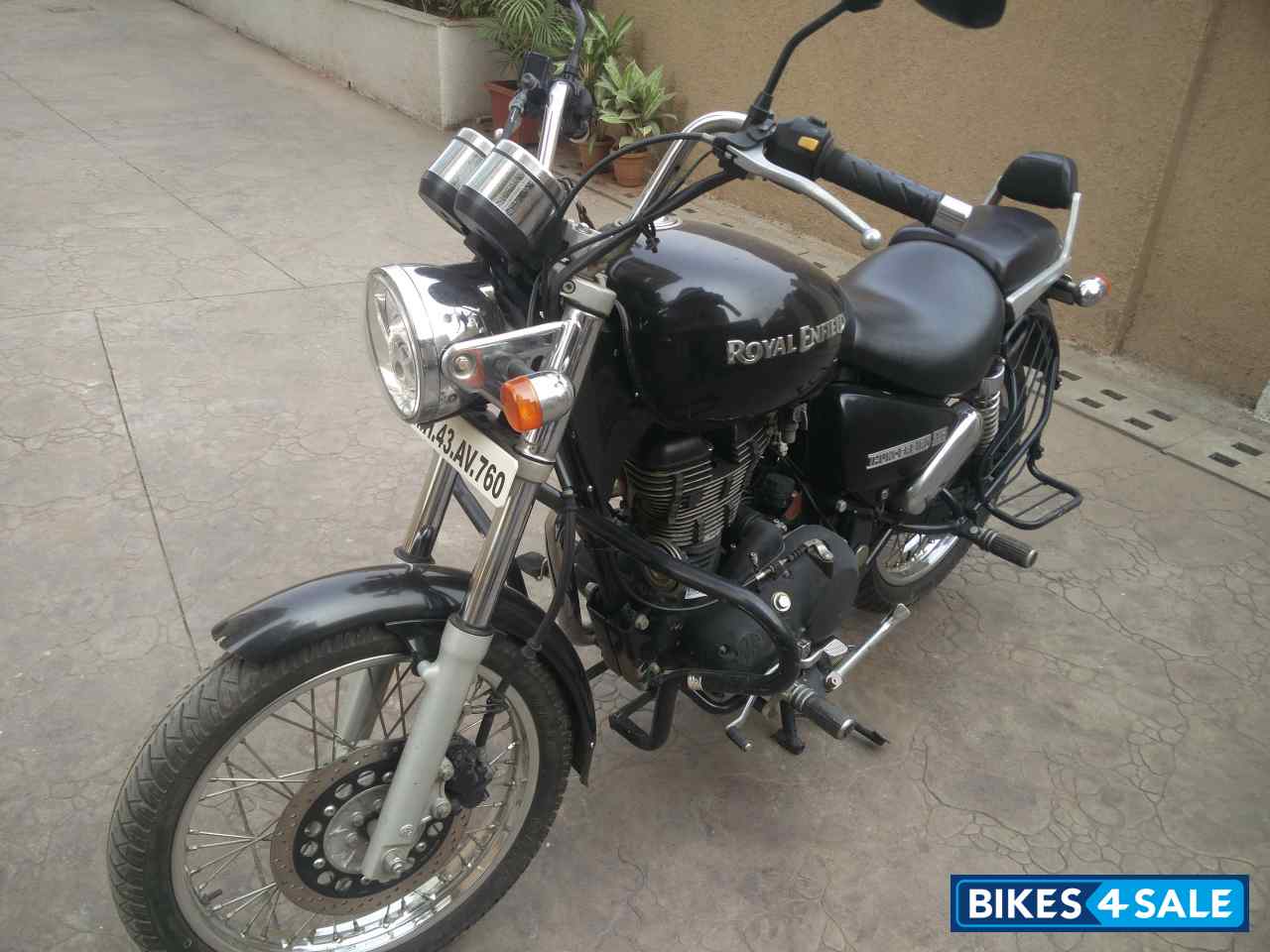 Blck Royal Enfield Thunderbird TwinSpark 350