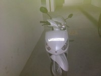 White Yamaha Alpha