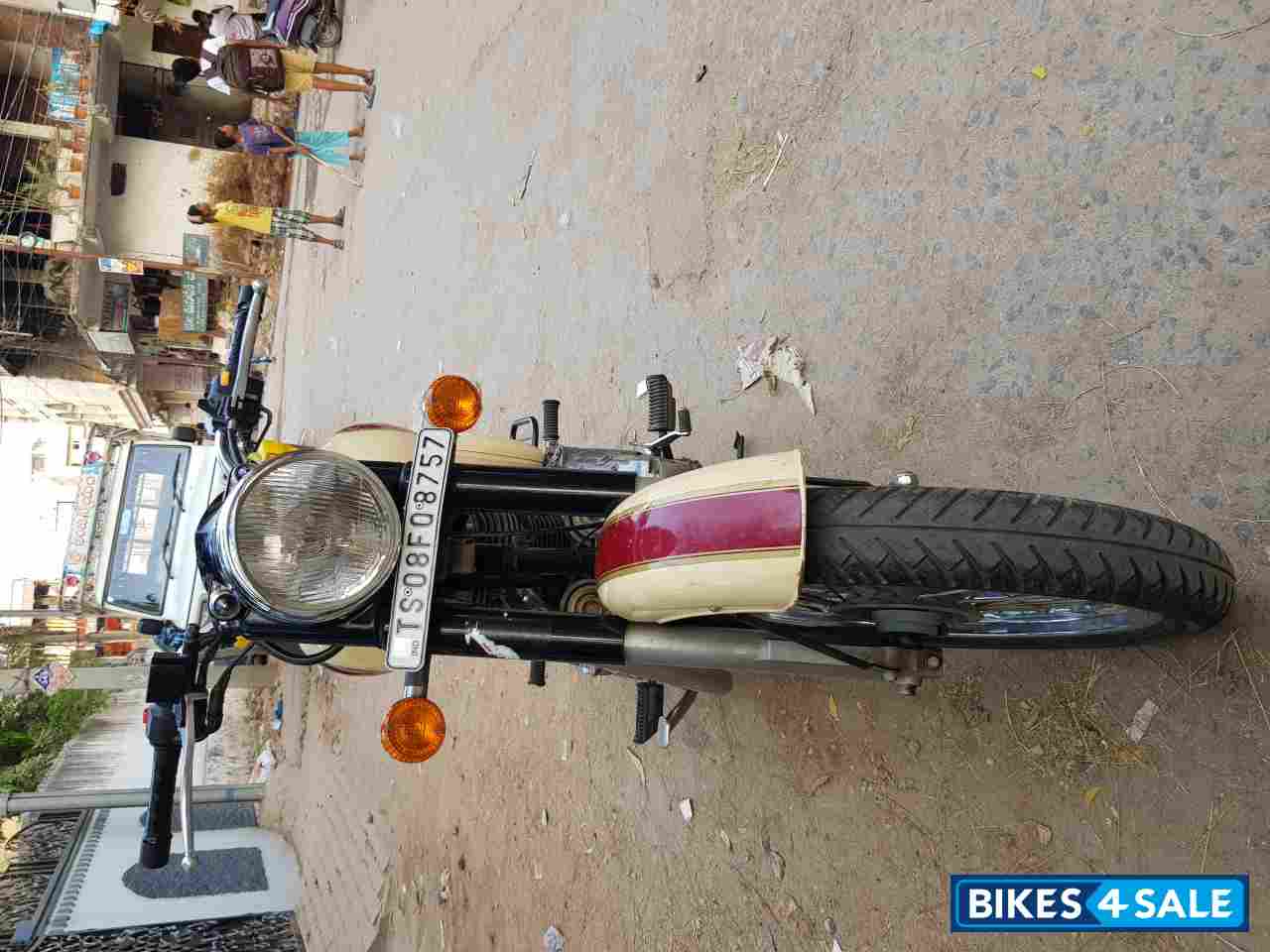 Tan Royal Enfield Classic 500