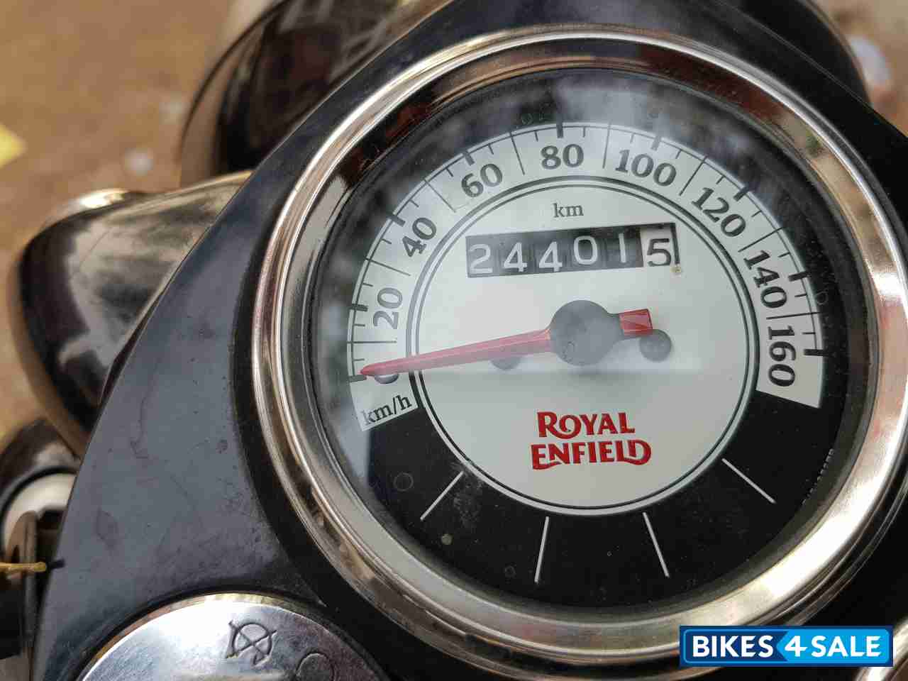 Tan Royal Enfield Classic 500