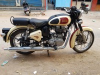 Tan Royal Enfield Classic 500