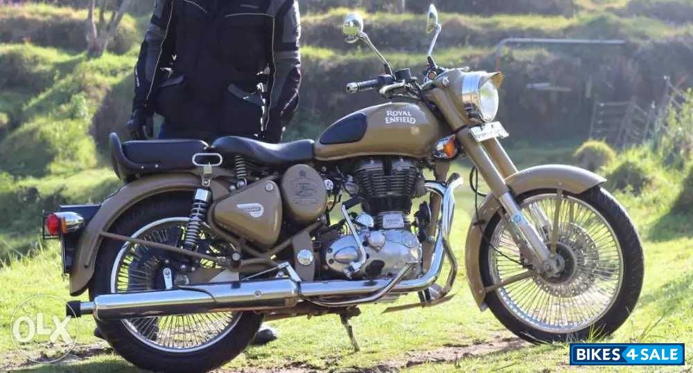 Brown Royal Enfield Classic Desert Storm Brown Royal Enfield Classic Desert Storm