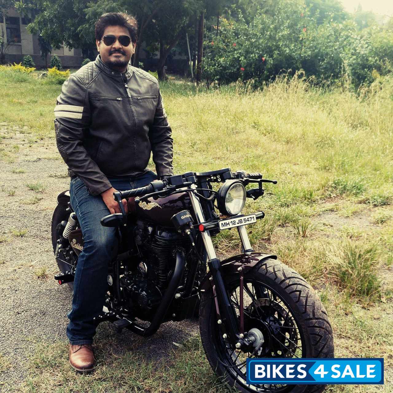 Maroon Royal Enfield Classic 350