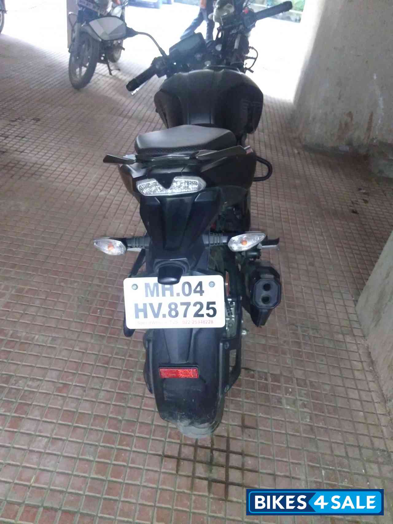 Matte Black TVS Apache RTR 200 4V Matte Black TVS Apache RTR 200 4V